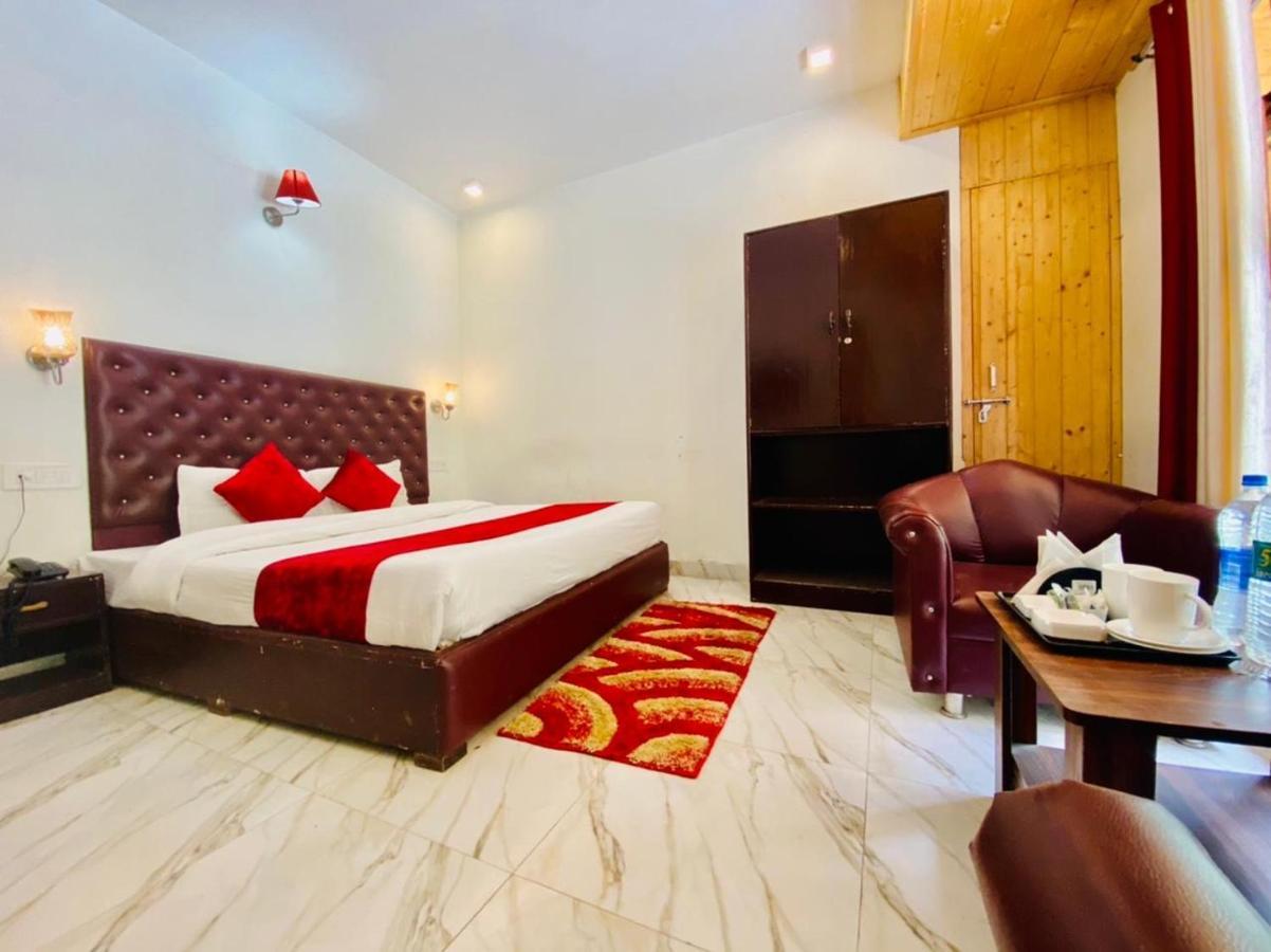 Hotel Hadimba Palace - Near Mall Road Manāli Exteriér fotografie